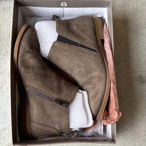 Franco Sarto Brown Ankle Boots 6.5
